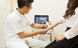 エコー(超音波観察装置)検査風景